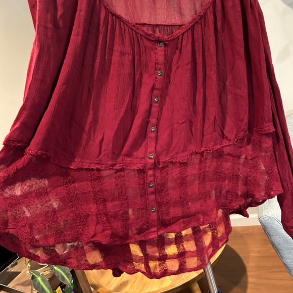 Free people boho ruby red button down blouse - Picture 4 of 7